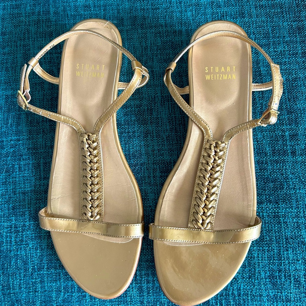 Stuart Weitzman gold sandal, size 7